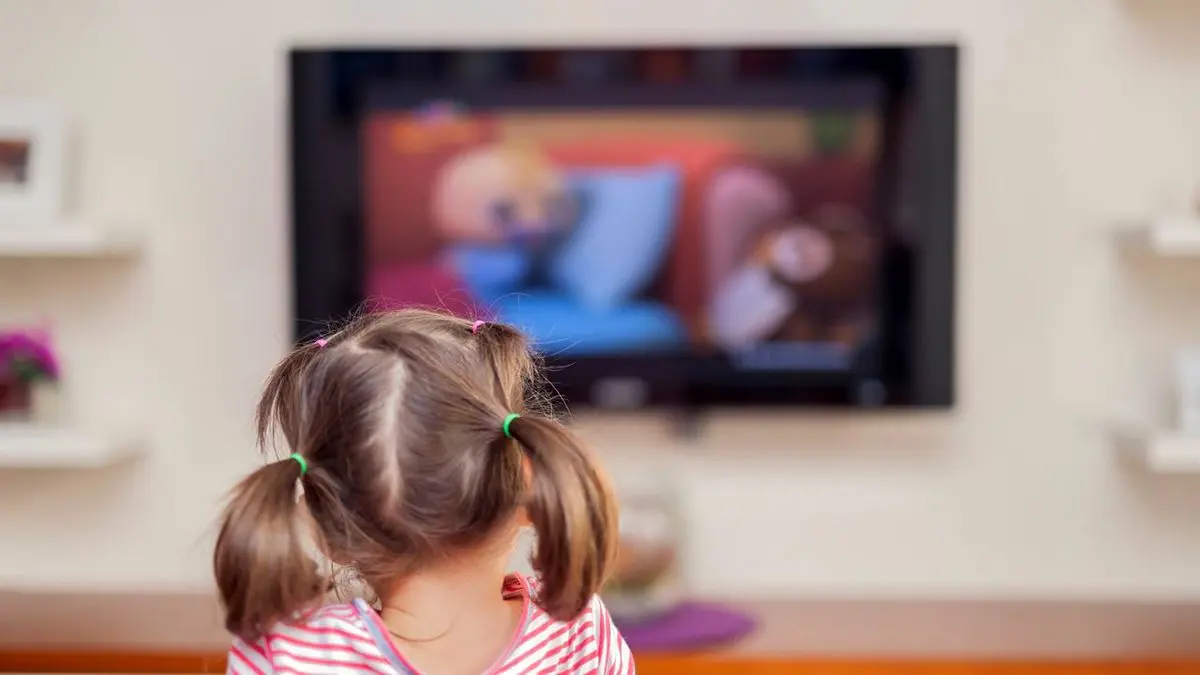 رابطه تلویزیون و کودک‌تان را کنترل کنید