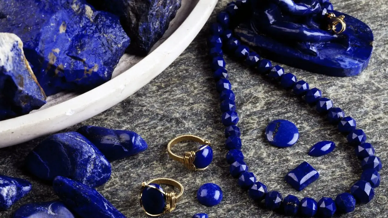 بهشت سنگ‌های قیمتی + ویدئو