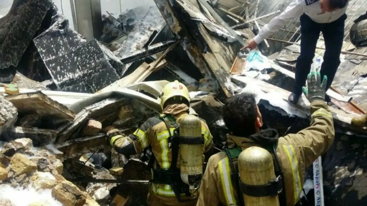 انفجار و آتش‌سوزی در خیابان اشرفی اصفهانی تهران با یک کشته