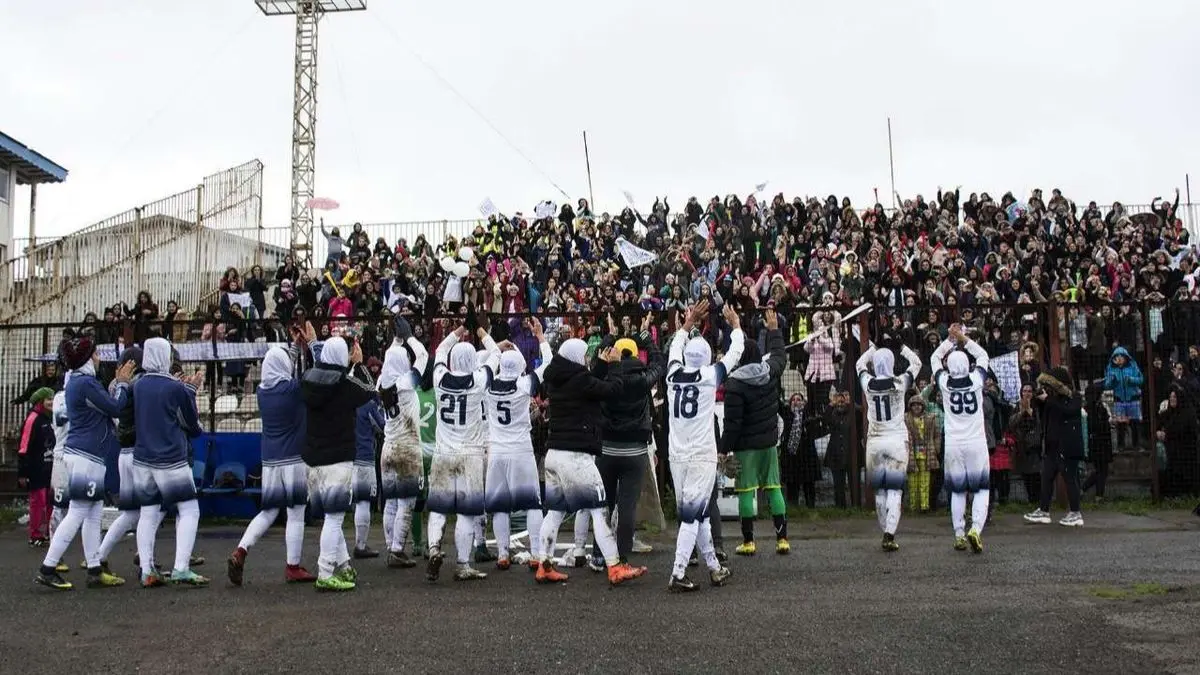 فوتبال زنان؛ تصویری بزرگ‌تر از یک مشت