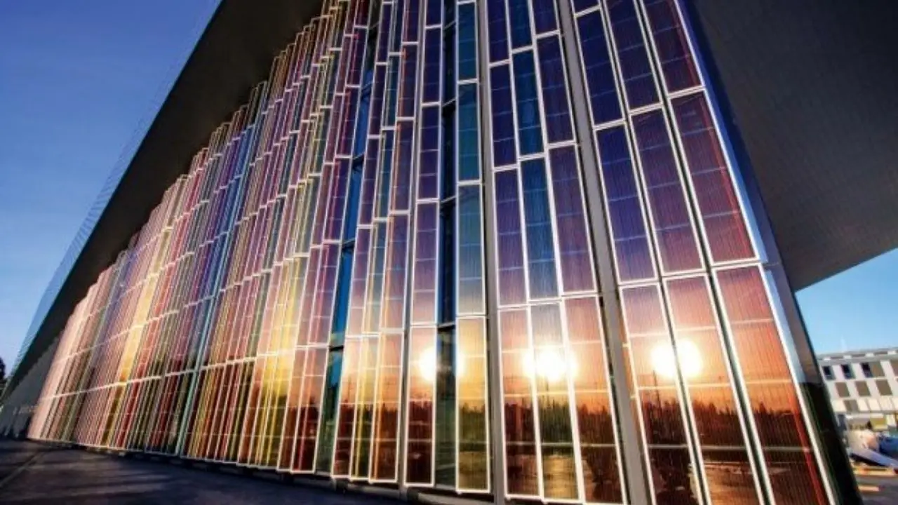 معاونت علمی از تولید اینورتر و پنل خورشیدی حمایت مالی می‌کند