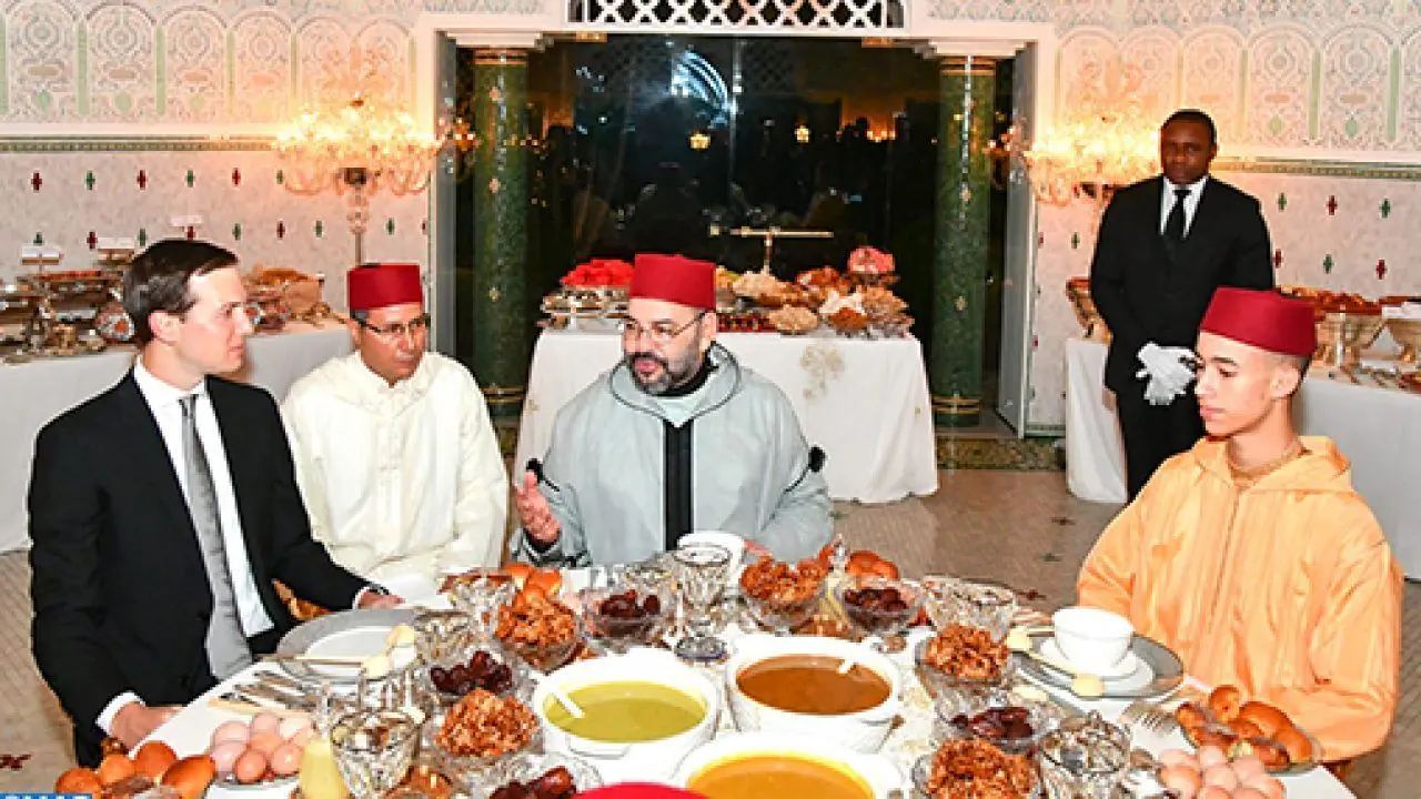 سفره افطار پادشاه مراکش برای داماد ترامپ + عکس