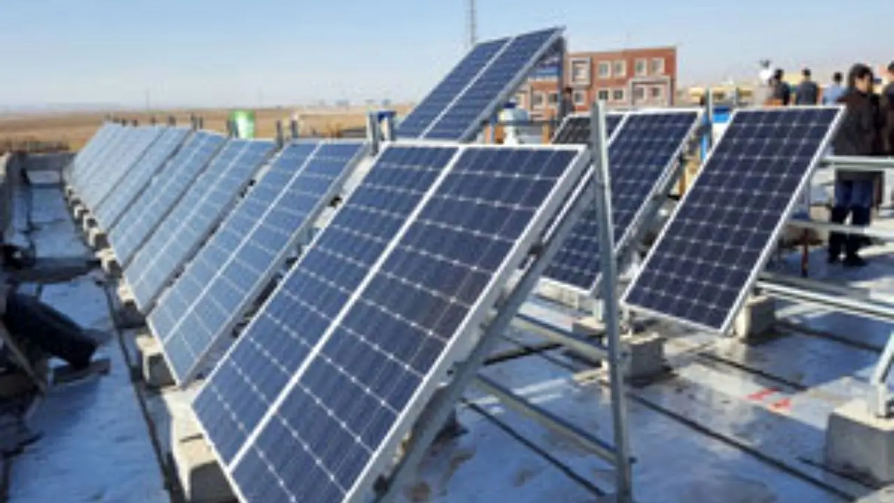 راه‌اندازی 3200 نیروگاه خورشیدی پشت‌بامی در کشور