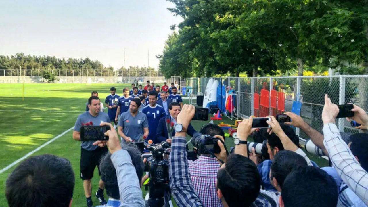 تمرین تیم ملی فوتبال ایران با مارک ویلموتس استارت خورد