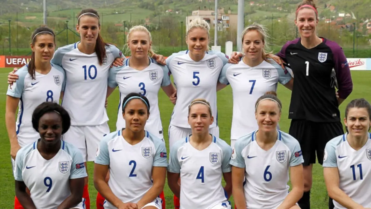 تیم فوتبال زنان انگلیس