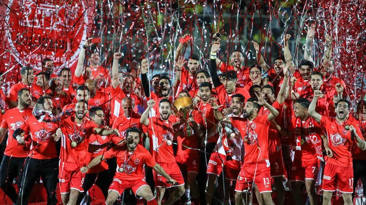 جام قهرمانی جام حذفی به پرسپولیس اهدا شد