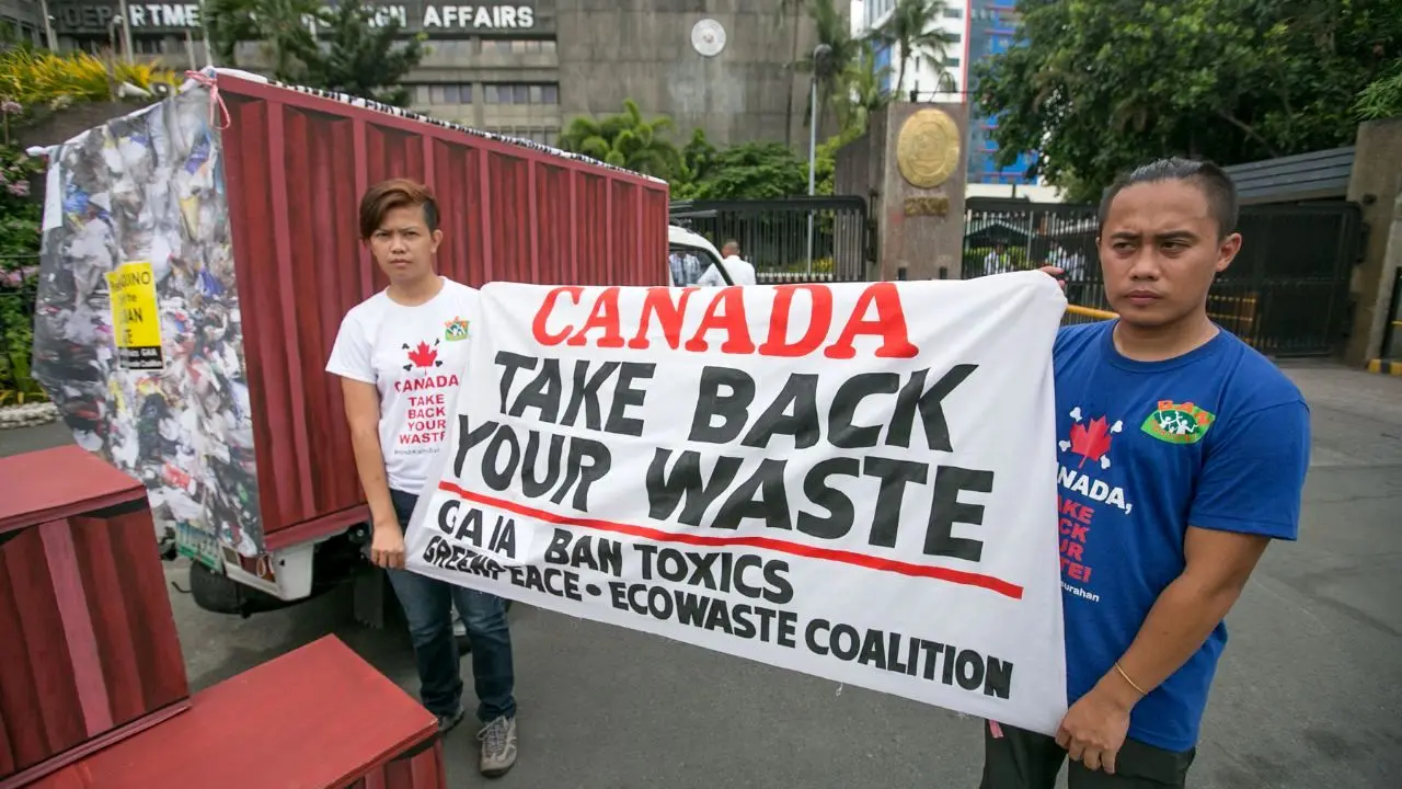 بالا گرفتن دعوای زباله میان کانادا و فیلیپین + ویدئو