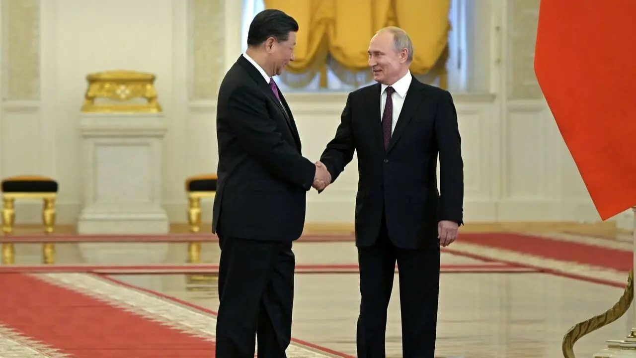 تاکید پوتین بر گسترش همکاری راهبردی با چین