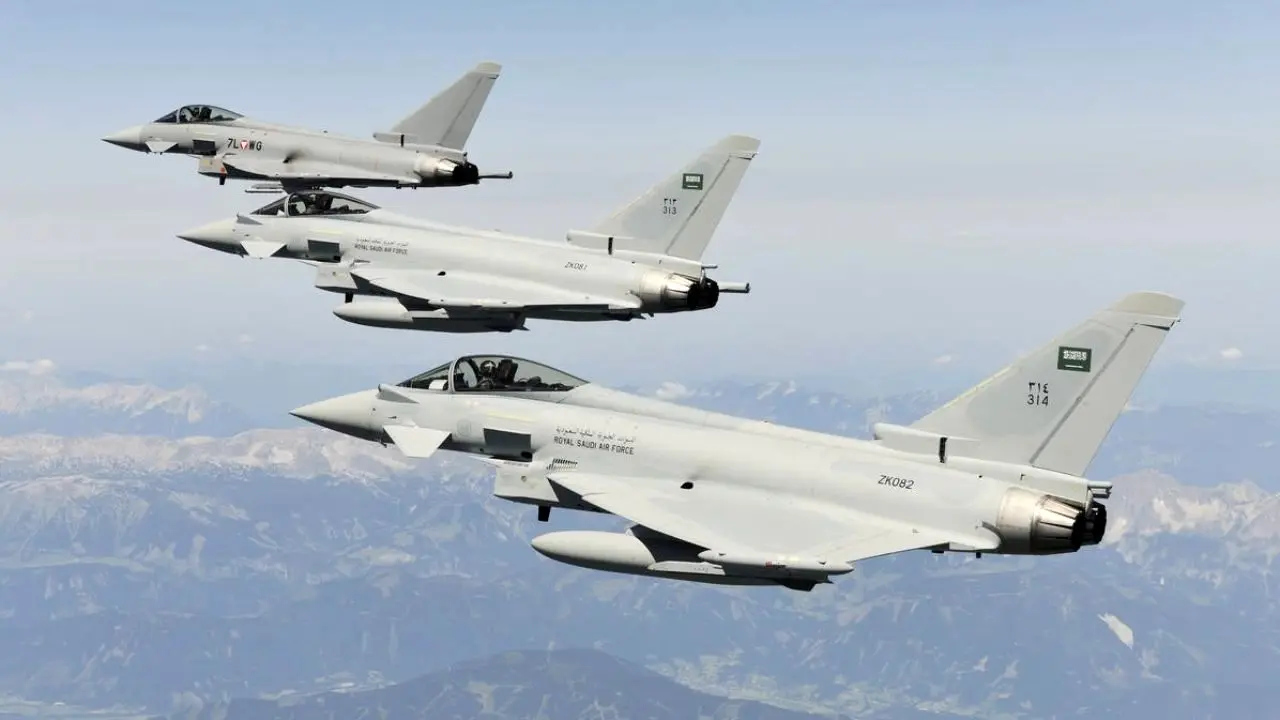 حملات هوایی جنگنده‌های سعودی به «صنعاء»