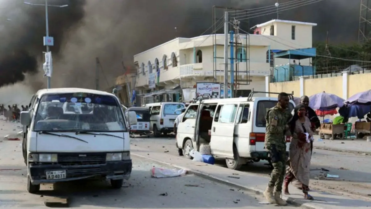 وقوع دو انفجار همراه با حمله افراد مسلح در پایتخت سومالی
