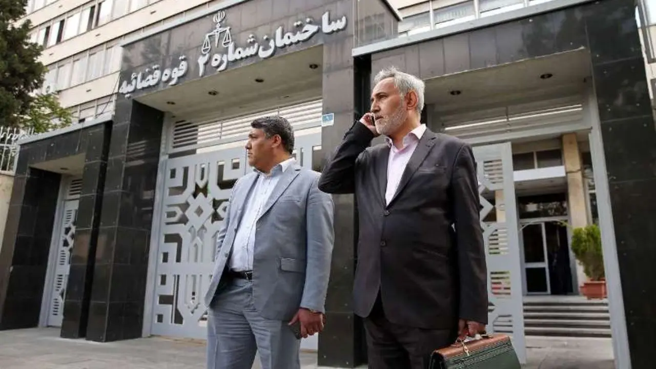 دادگاه علنی محمدرضا خاتمی مسیر مناقشه پیش روی کشور را باز می‌کند