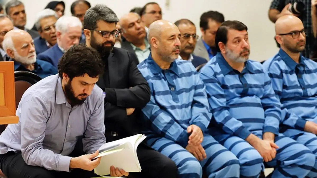 آغاز هفتمین جلسه دادگاه «محمدهادی رضوی» و 30 متهم بانک سرمایه