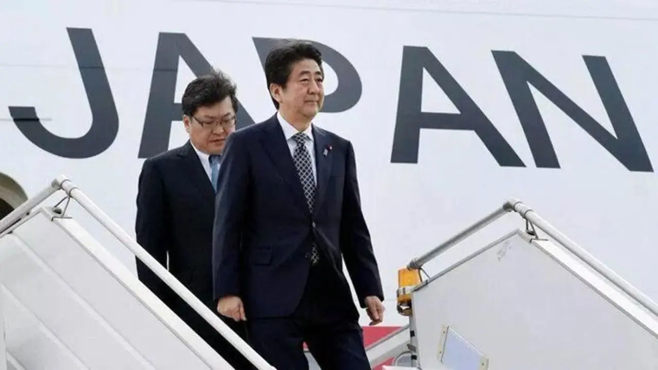 نخست‌وزیر ژاپن وارد تهران شد + ویدئو