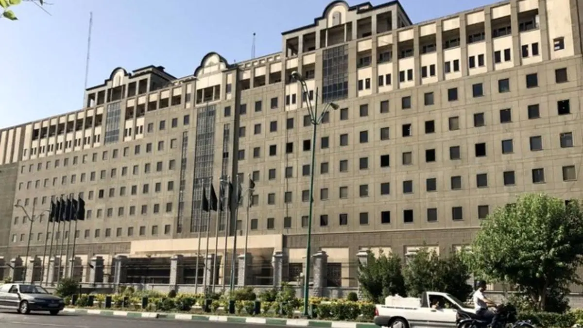 تجمع معلمان خرید خدمتی مقابل مجلس