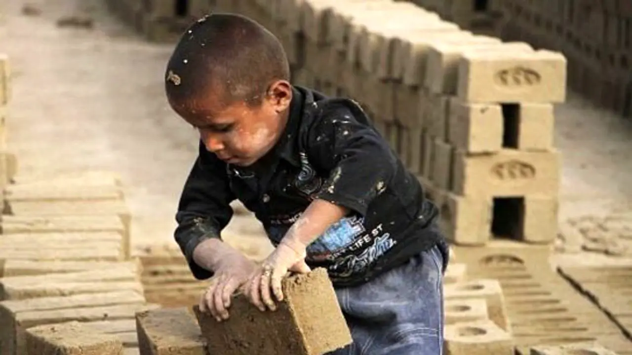 آمار صحیحی از کودکان کار و خیابانی در تهران وجود ندارد