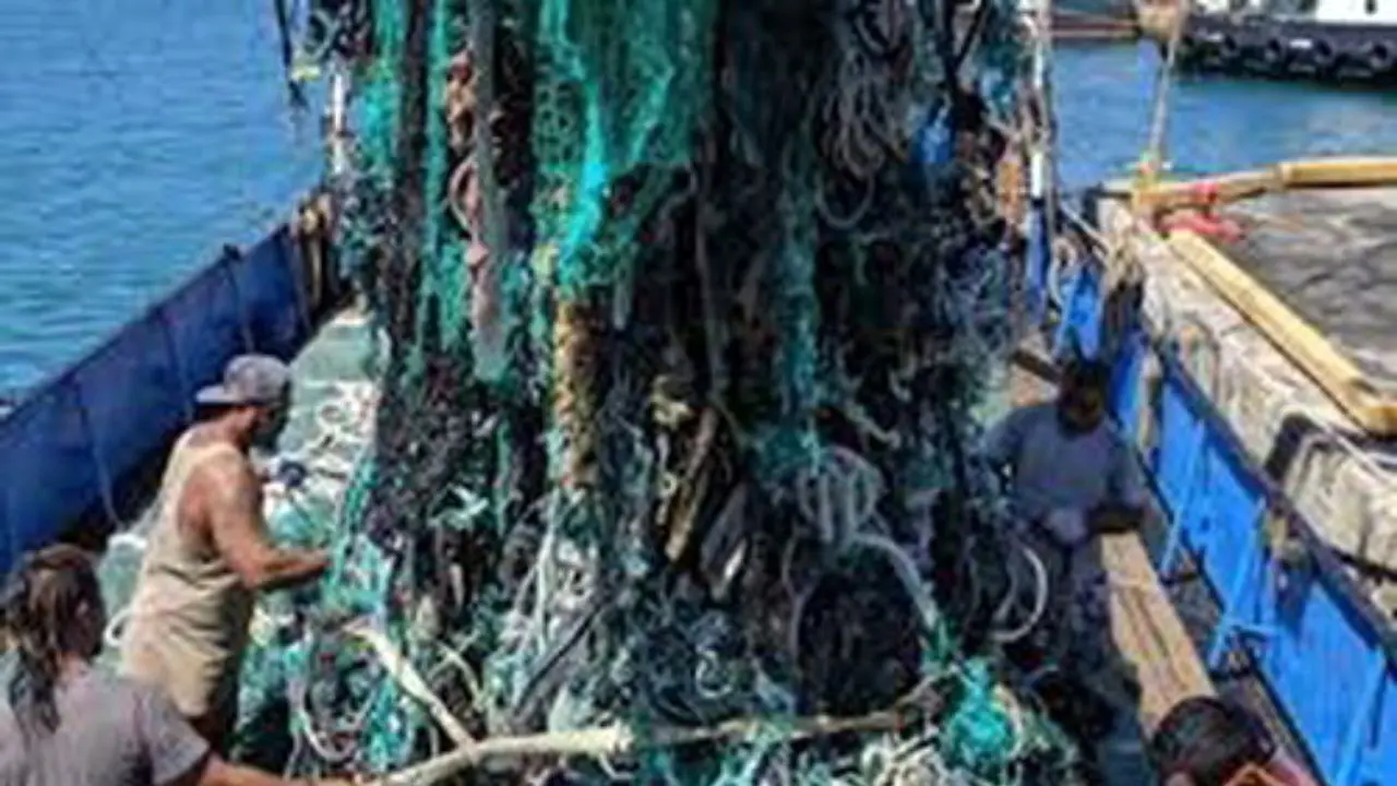 40 تن زباله از اقیانوس آرام جمع‌آوری شد