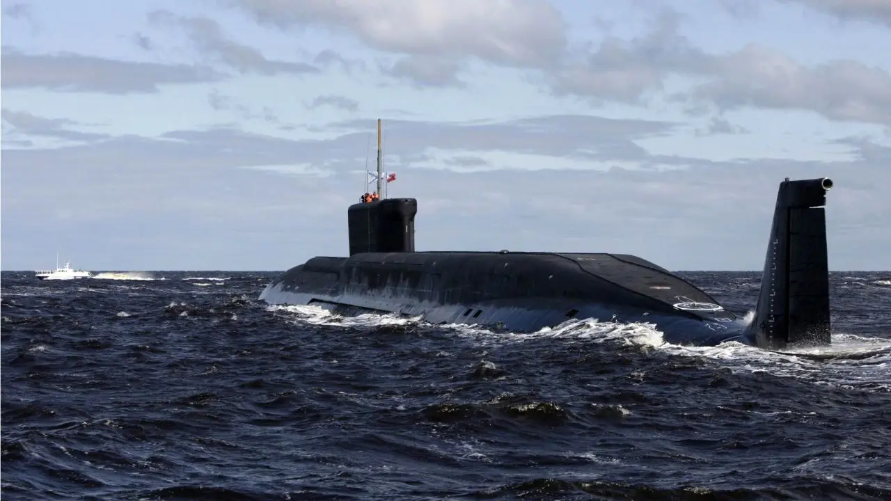 پیشرفته‌ترین زیردریایی اتمی روسیه گرفتار حریق شد