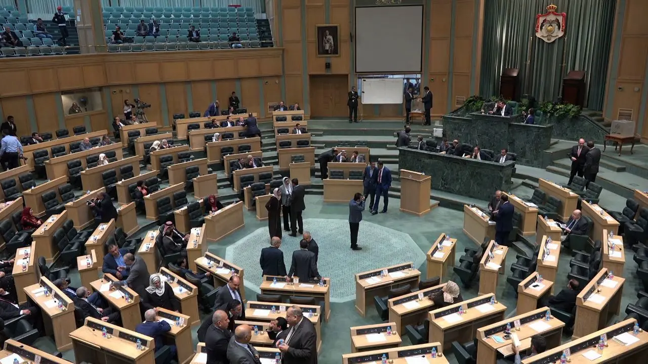 نمایندگان مجلس اردن خواستار رأی عدم اعتماد به دولت شدند