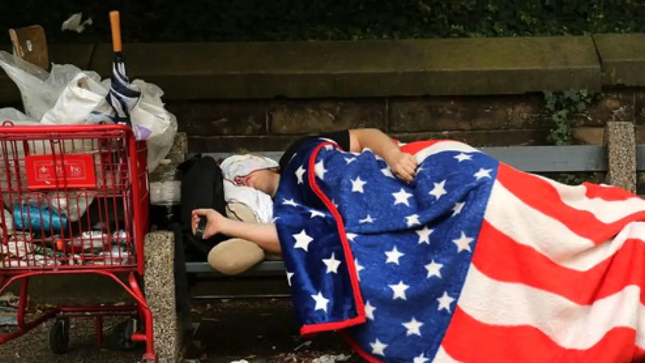 تشدید شکاف طبقاتی در آمریکا/ افزایش 70 درصدی بی‌خانمان‌ها در 10 سال