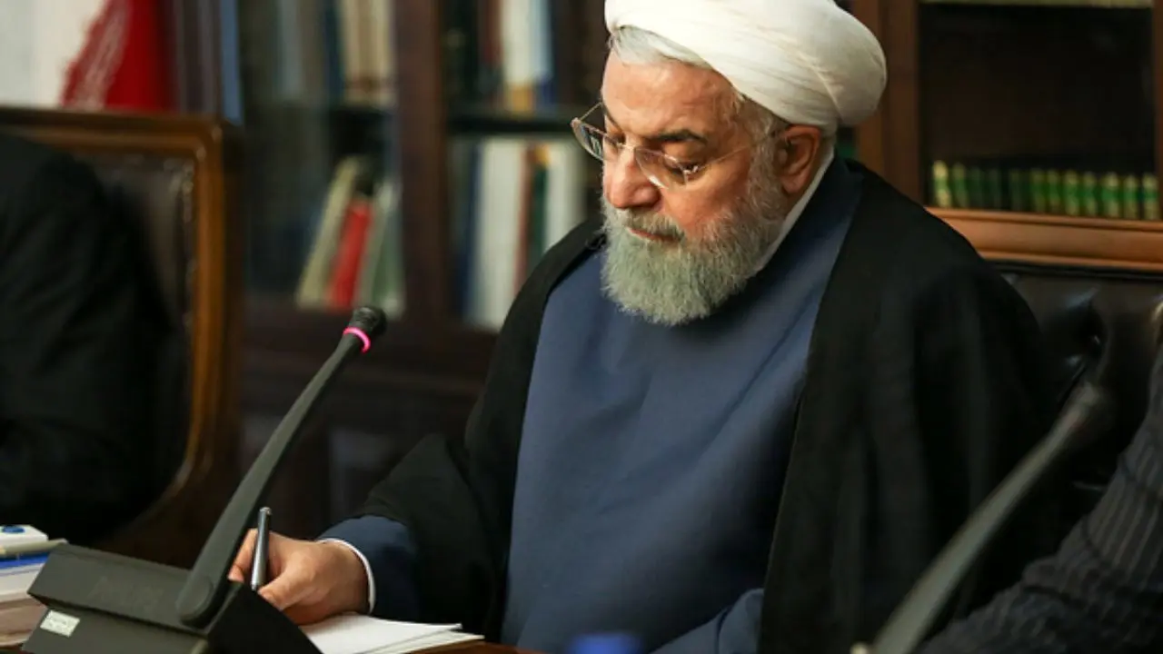 روحانی درگذشت مادر شهیدان اعتصامی‌فر را تسلیت گفت