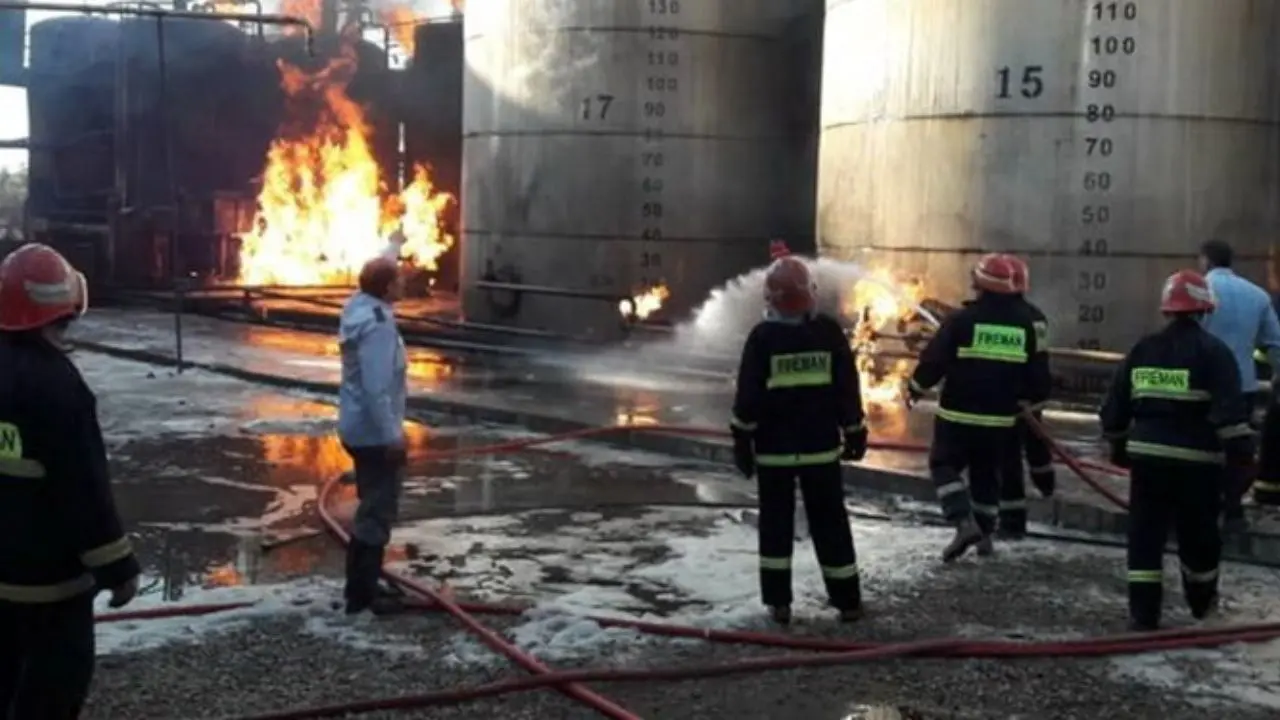 آتش‌سوزی کارخانه صنعتی در پردیس 4 کشته و مجروح داشت