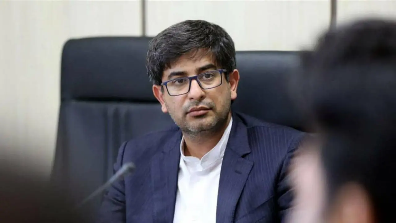 کشور دچار پارادوکس نقدینگی شده است