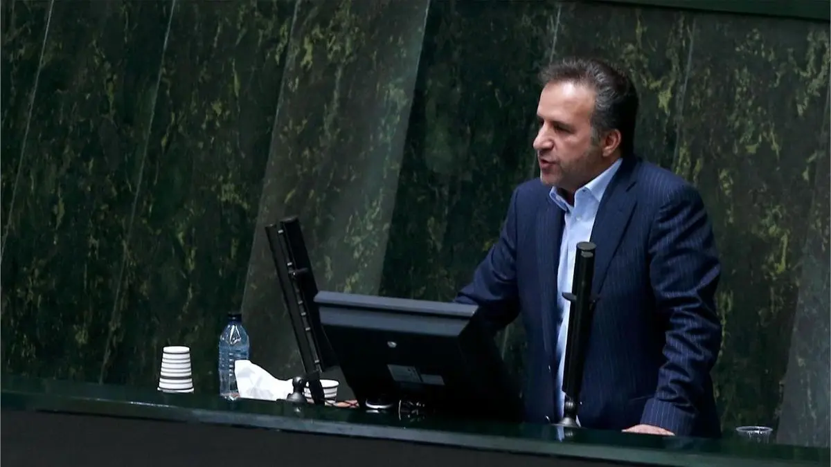 حضور زنگنه و جهانگیری در دولت از تشدید کاهش اعتماد عمومی جلوگیری می‌کند