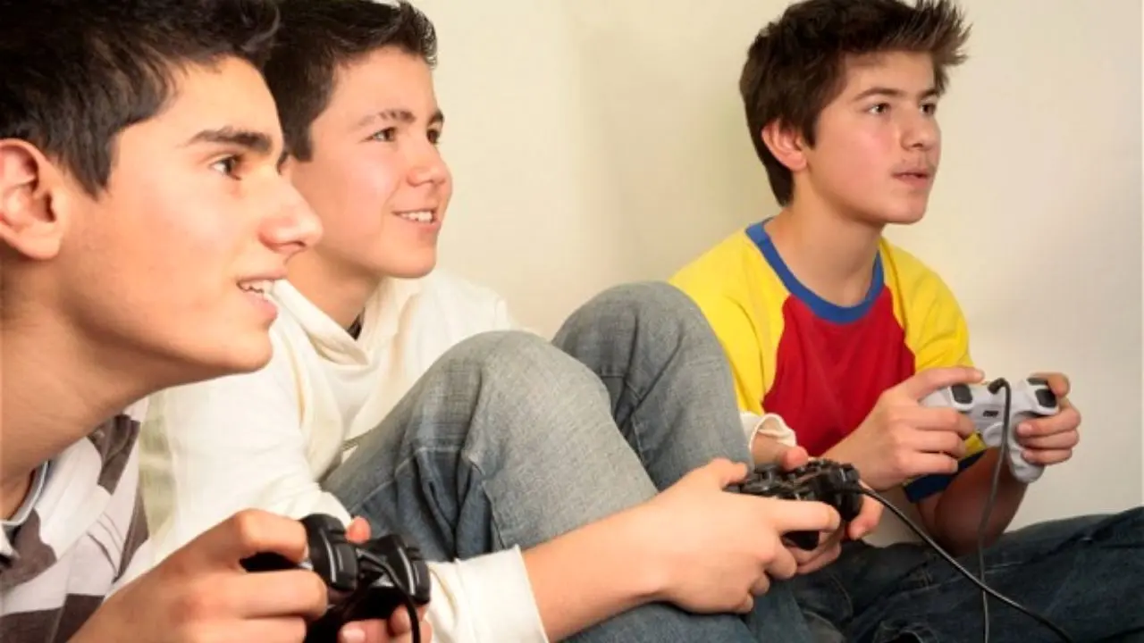 آیا بازی‌های کامپیوتری در افزایش هوش هیجانی نوجوانان موثر است؟