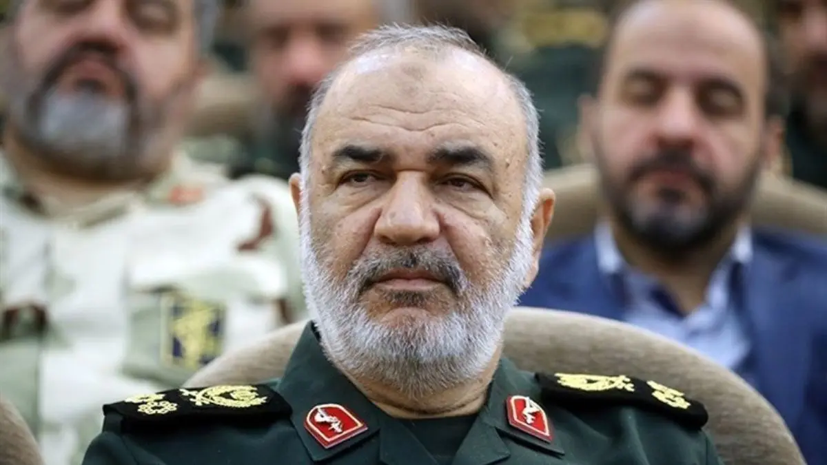 بازدید فرمانده کل سپاه از روند بازسازی محورهای تخریب شده در سیل