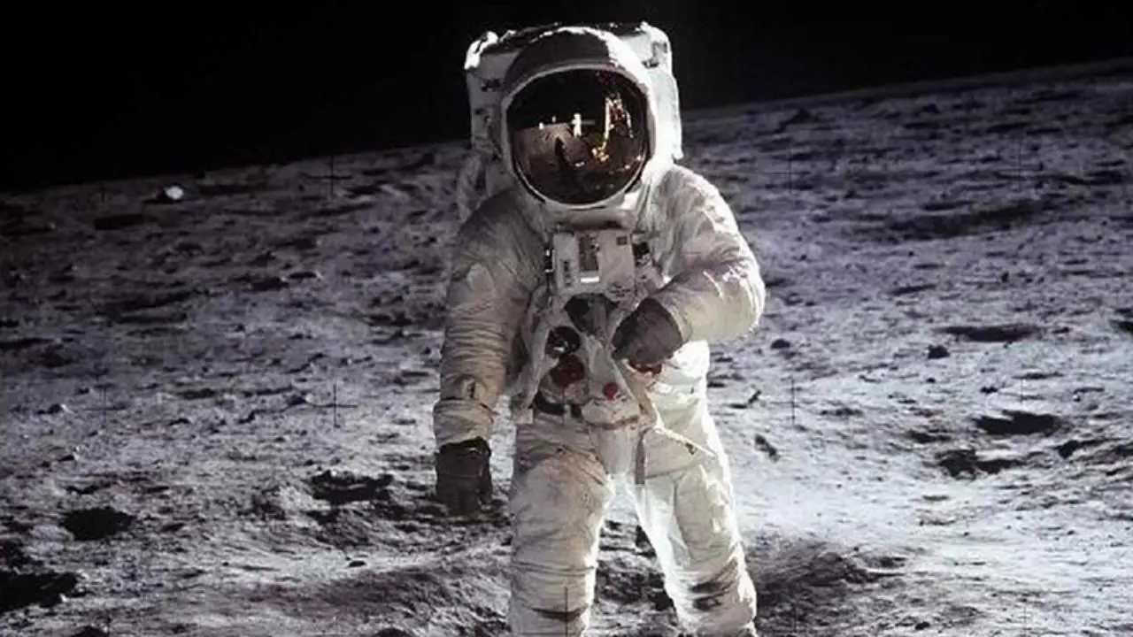 50 نکته درباره سفر انسان به ماه