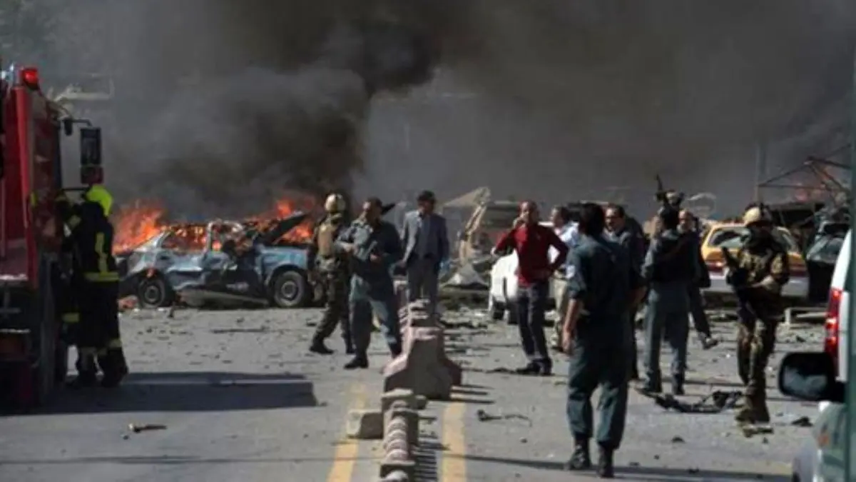 انفجار بمب کنارجاده‌ای در غرب افغانستان 34 کشته به‌جا گذاشت