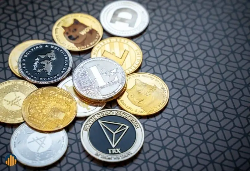 ريال،000،كوين،1,،بيت،بازارهاي،داخلي،500،جهاني،افزايش،روز،بازار