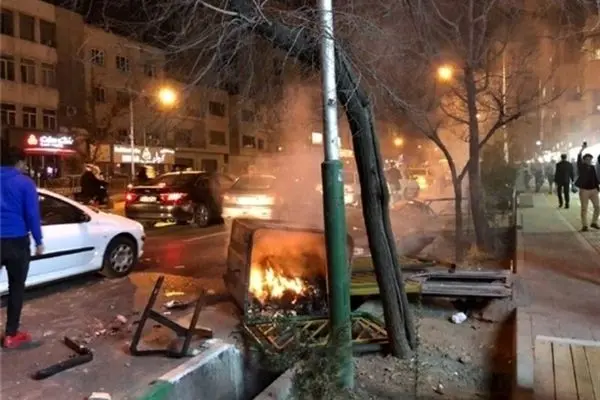 حضرتی: طی تماس‌هایی با قوه قضائیه، گفته شد تا آن‌جایی که می‌توانند پرونده تمام بازداشت‌شدگان را با چشم‌پوشی و به شکل آسان پیگیری کنند/ نظر دولت این است که همه دستگیرشدگان منهای کسانی که ارتباطات سنگین داشتند و دارای اسلحه بودند، آزاد شوند