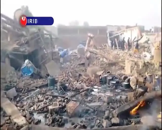 ببینید| انفجار دیگ بخار در پاکستان/ ۱۶ نفر جان باختند