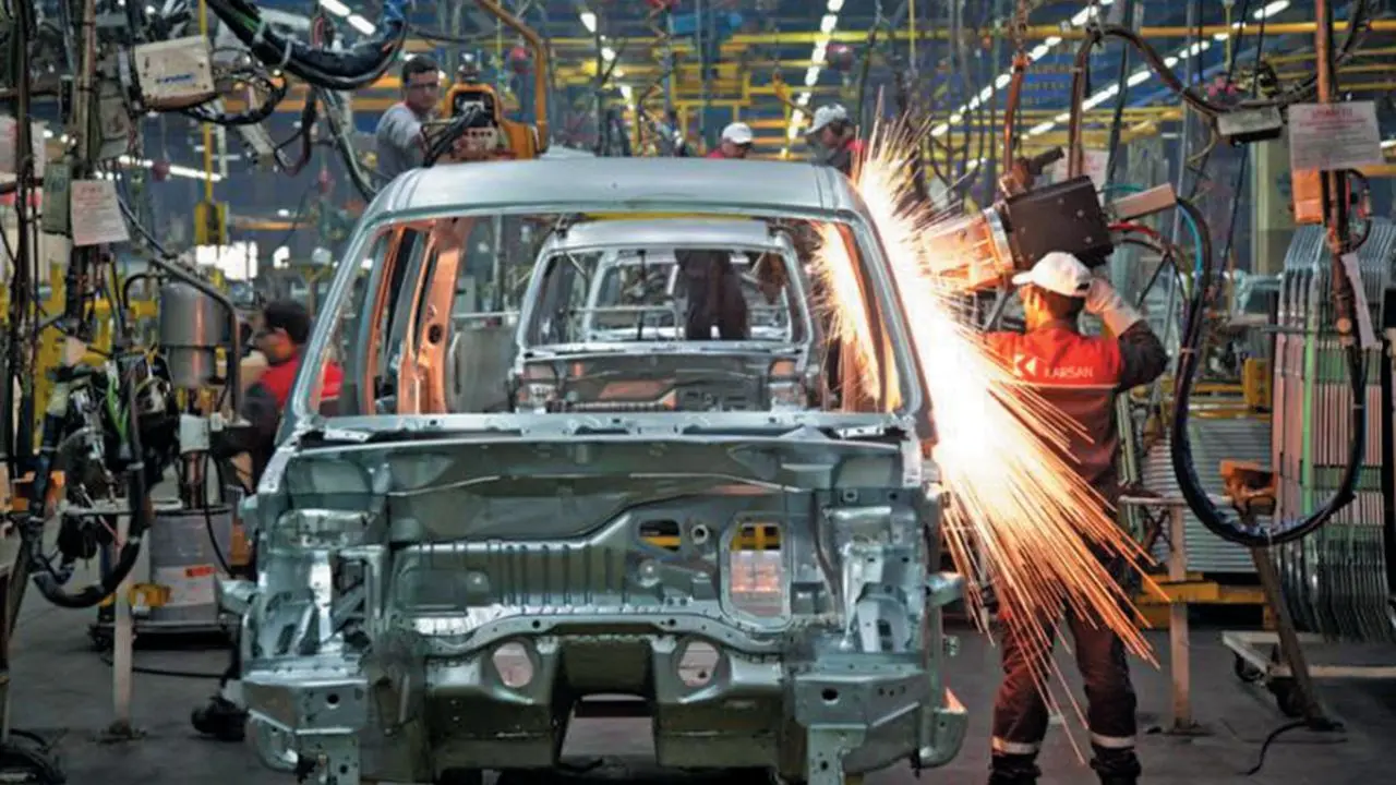 بازی جابجایی رانت و انحصار در پروژه خصوصی سازی دو خودروساز بزرگ