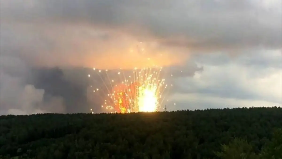 انفجار زاغه مهمات در روسیه + ویدئو