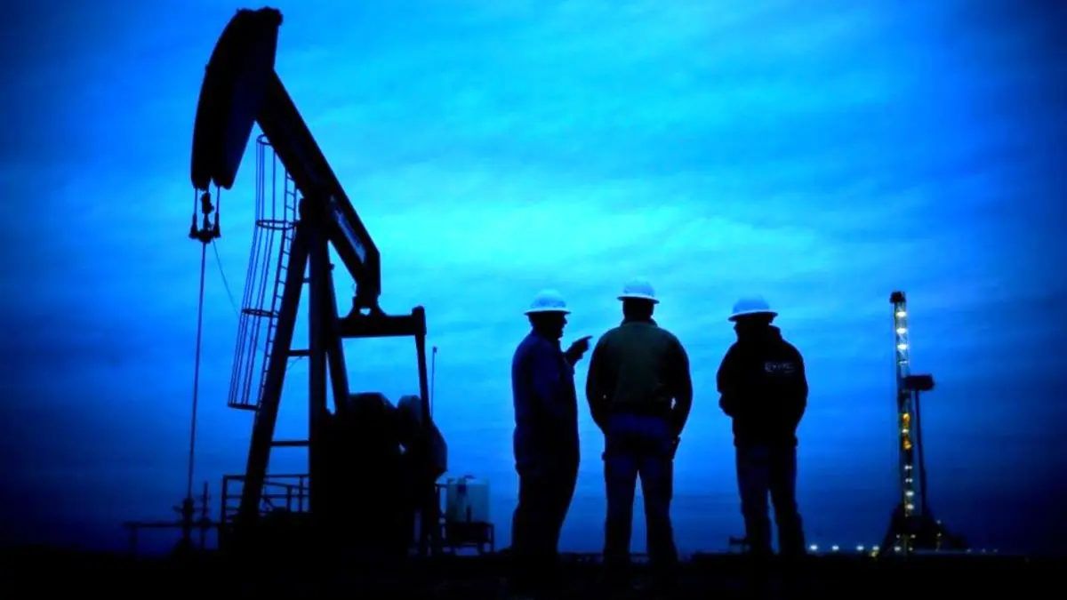 تولید نفت اوپک و آمریکا باید کاهش یابد