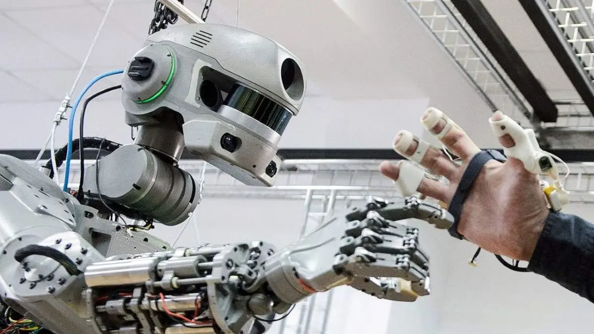 ربات انسان‌نمای روسیه به ایستگاه فضایی بین‌المللی می‌رود + ویدئو