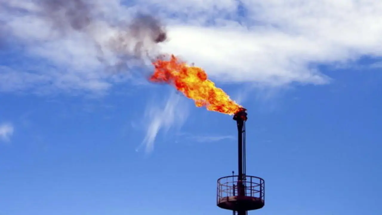طرح جمع‌آوری گازهای مشعل مناطق نفت‌خیز جنوب ظرف 3 سال تکمیل می‌شود