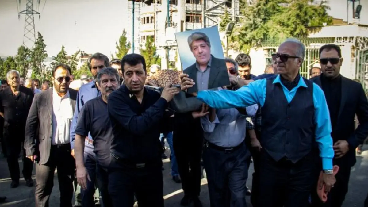پیکر ناصر احمدی به خاک سپرده شد