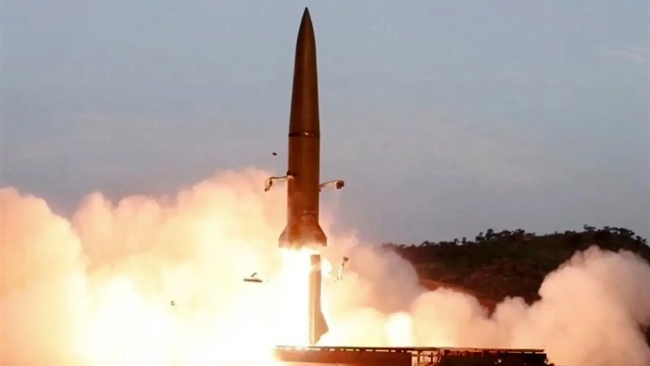 کره‌شمالی دو موشک جدید آزمایش کرد