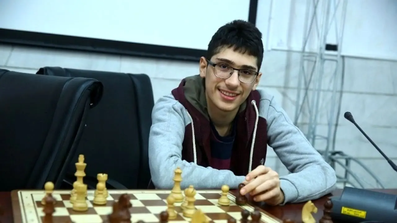 شطرنج‌باز ایرانی پناهنده فرانسه می‌شود؟