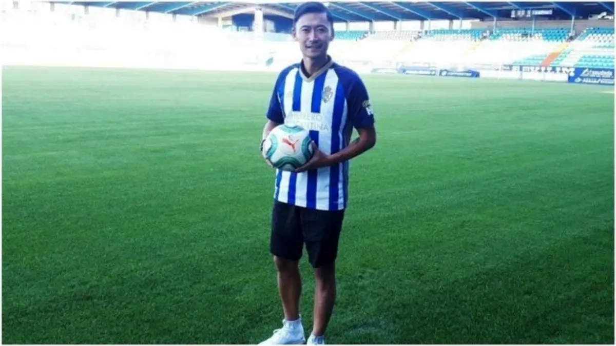 چینی‌ها برای حضور بازیکن چینی در لیگ دسته دو اسپانیا بول پرداخت کردند