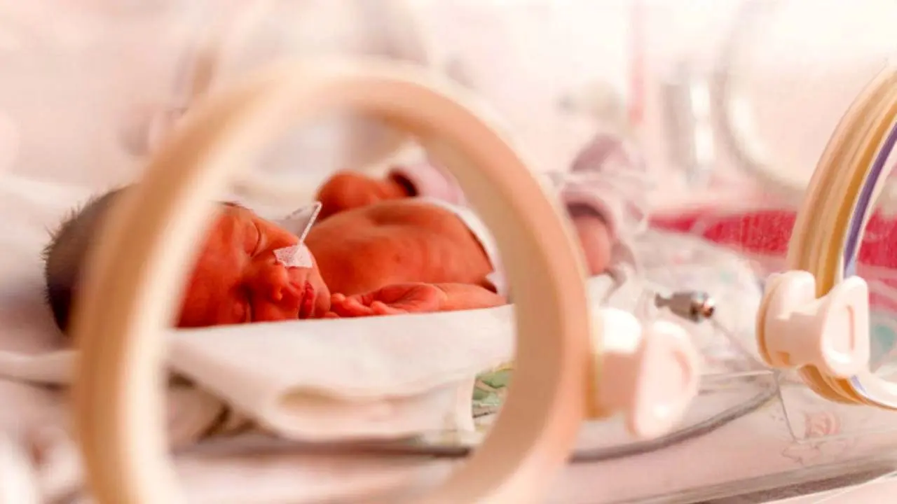 چرا نوزاد اردبیلی از بیمارستان ترخیص نشد؟