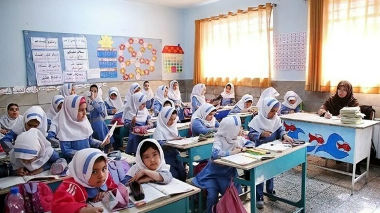 بحران فضای آموزشی در منطقه 22 تهران