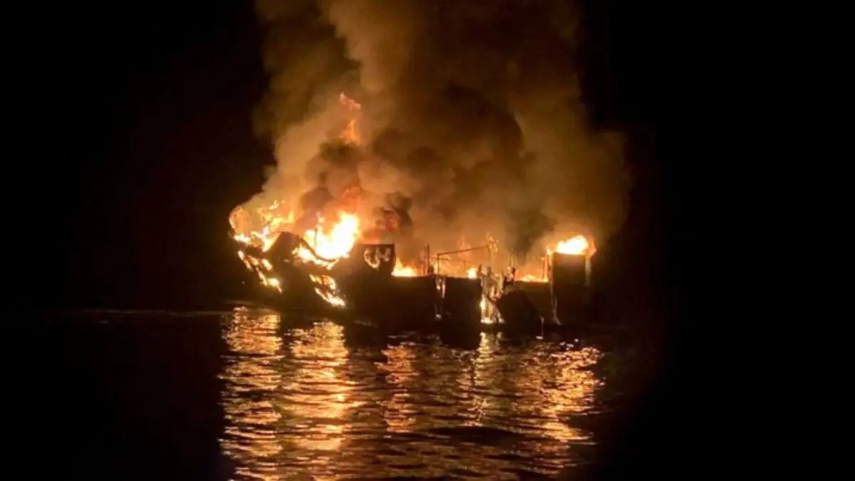 آتش‌سوزی مرگبار کشتی تفریحی در کالیفرنیا