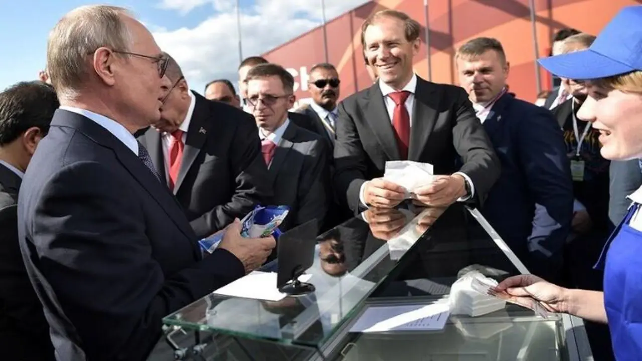 از فروشنده بستنی به پوتین و اردوغان در نمایشگاه هوانوردی روسیه چه می‌دانید؟