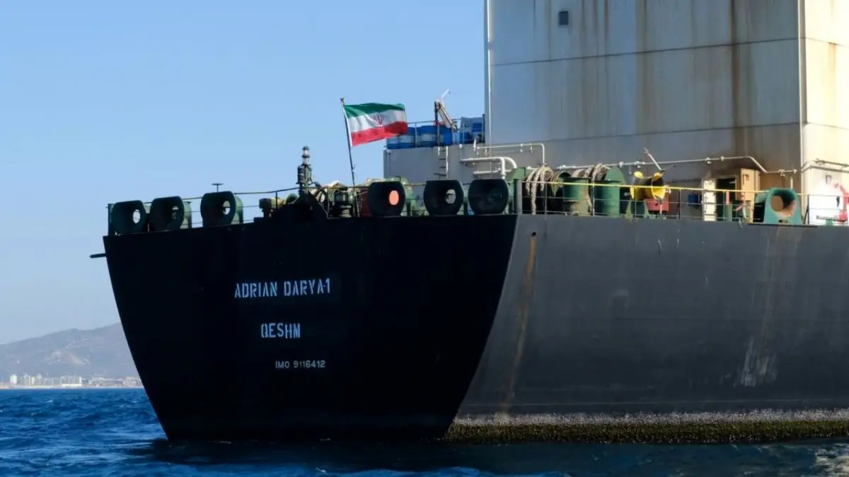 مقصد نفتکش ایرانی «آدریان دریا» مشخص نیست