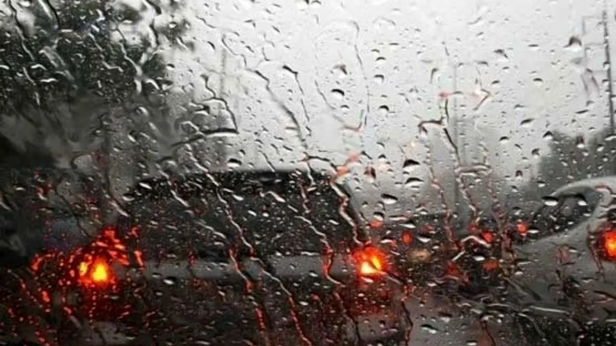 بارش باران در محورهای اردبیل و گیلان