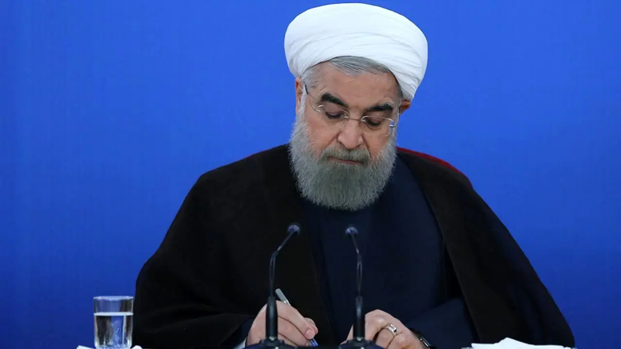 روحانی درگذشت مادرشهیدان داداشی دیوکلایی را تسلیت گفت